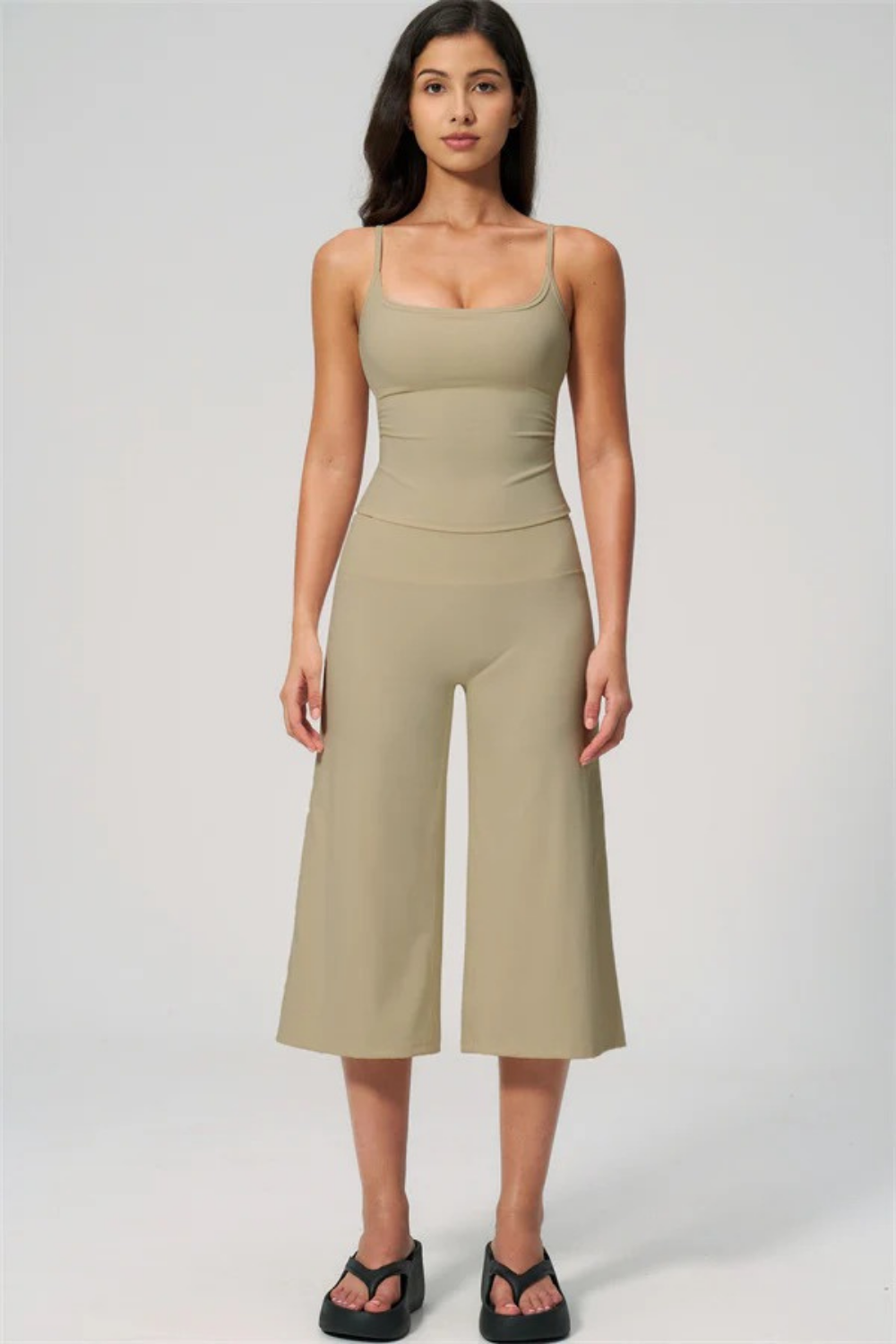 Elara Tank & Wide-Leg Crop Set