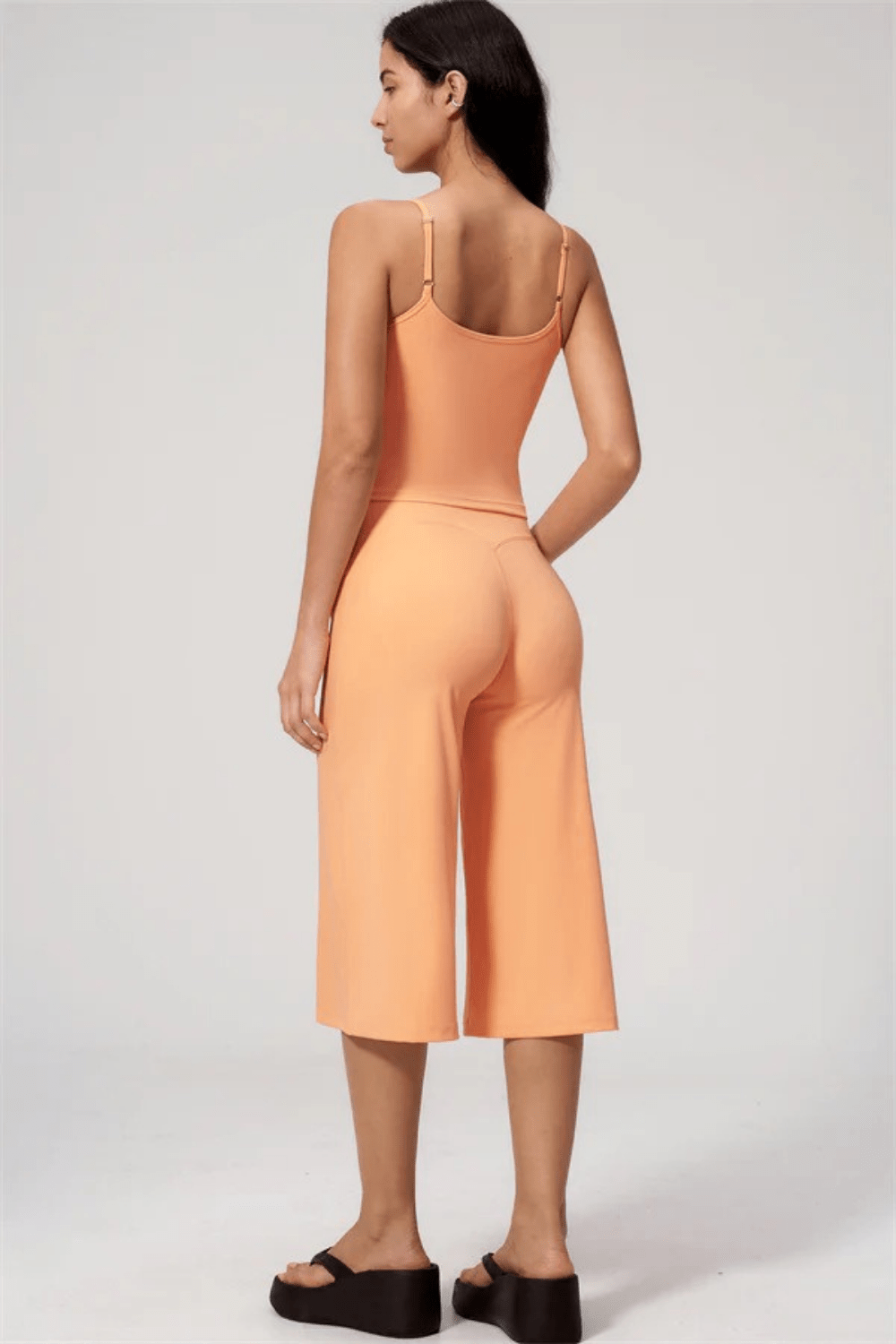 Elara Tank- und Weitbein-Crop-Set - 6