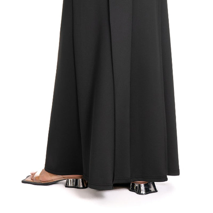 Esme H-Line Maxi Skirt – detail: Straight hem to the floor