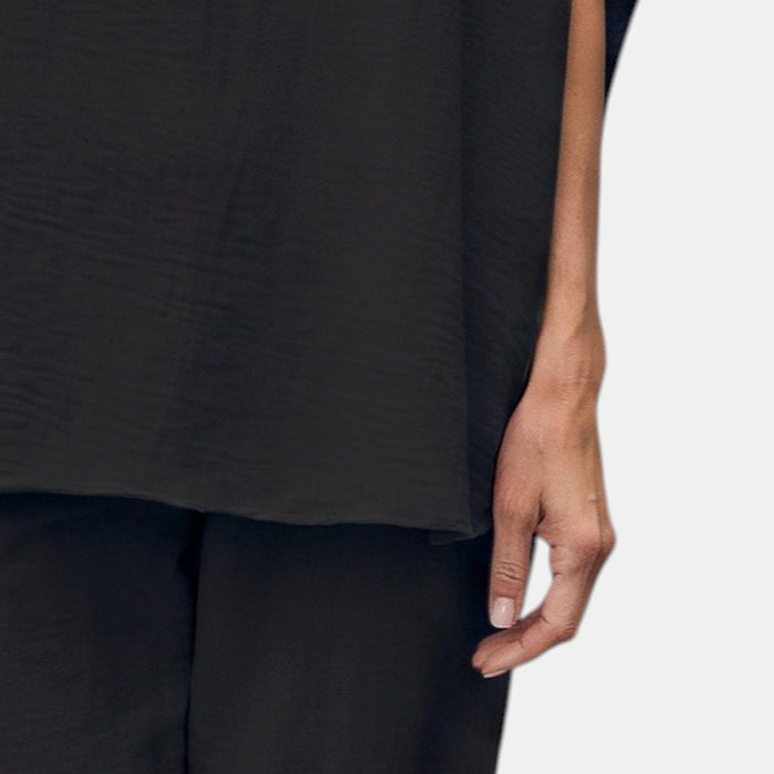Marisela Mock-Neck Wide-Leg Lounge Set – detail: Textured fabric, straight hem