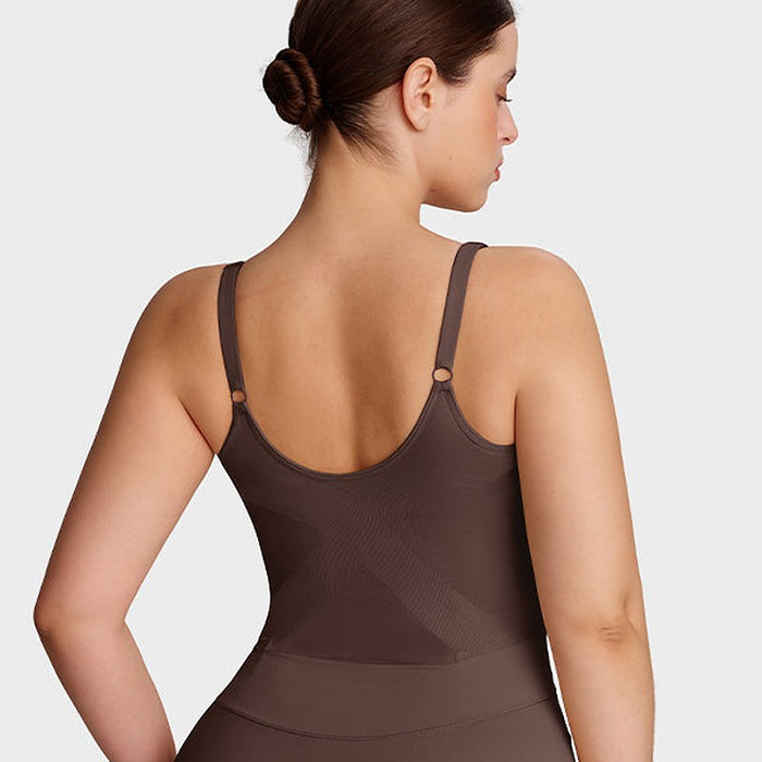 Nova Seamless Sculpting Bodysuit – detail: Slim adjustable straps